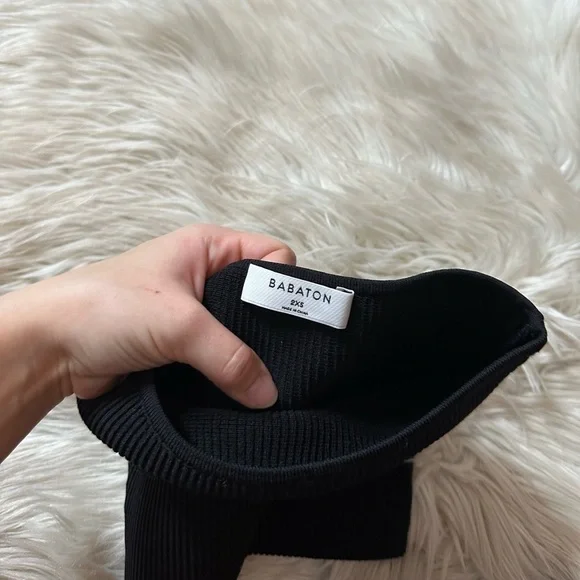 ARITZIA Babaton Sculpt Knit Cropped Tube Top - Picture 6 of 6